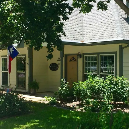 Lucille'S B&B